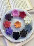 flower shape clutchers