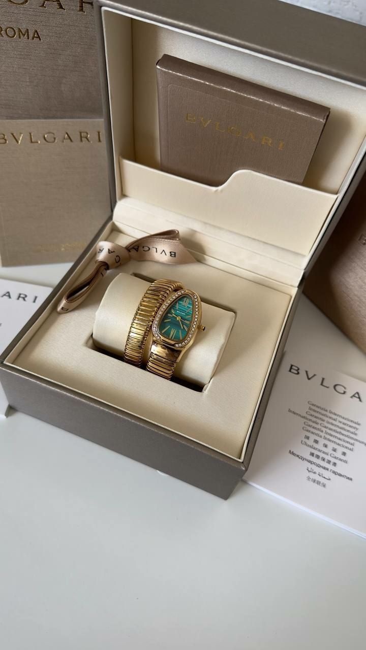 Stylish Unique Watch green